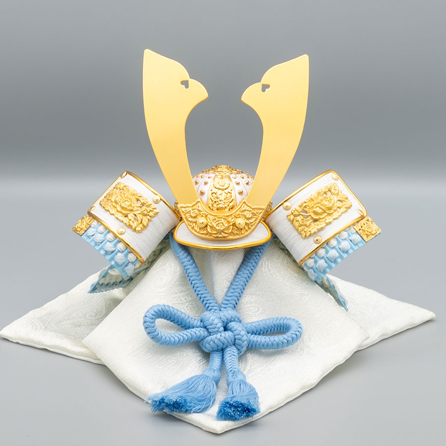 彩色兜シリーズ　青空鯉のぼり兜飾りセット2写真